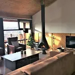 In Odeigne With Private Pool & Sauna Tatil Evi *