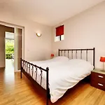 In Odeigne With Private Pool & Sauna