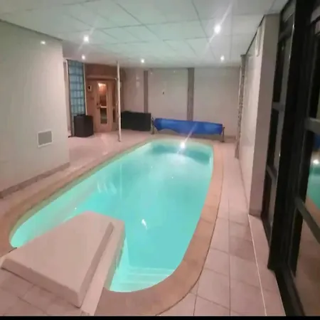 In Odeigne With Private Pool & Sauna Casa de Férias Manhay