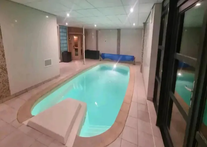 In Odeigne With Private Pool & Sauna Holiday home Manhay