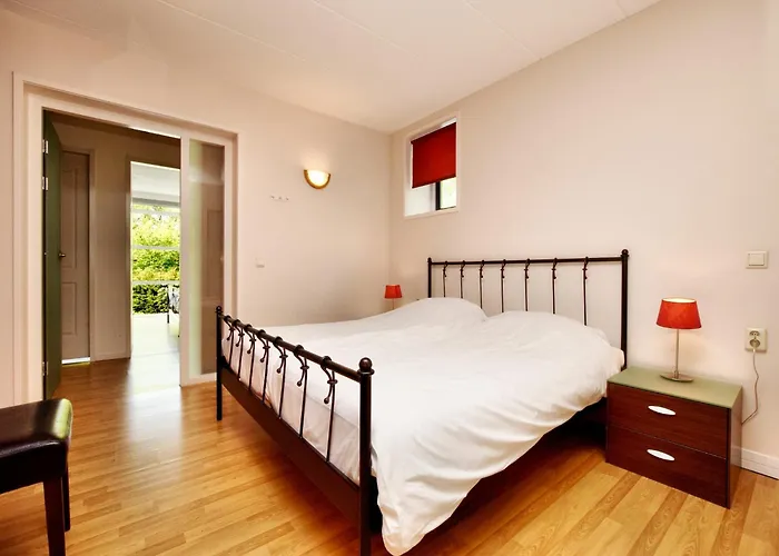 In Odeigne With Private Pool & Sauna