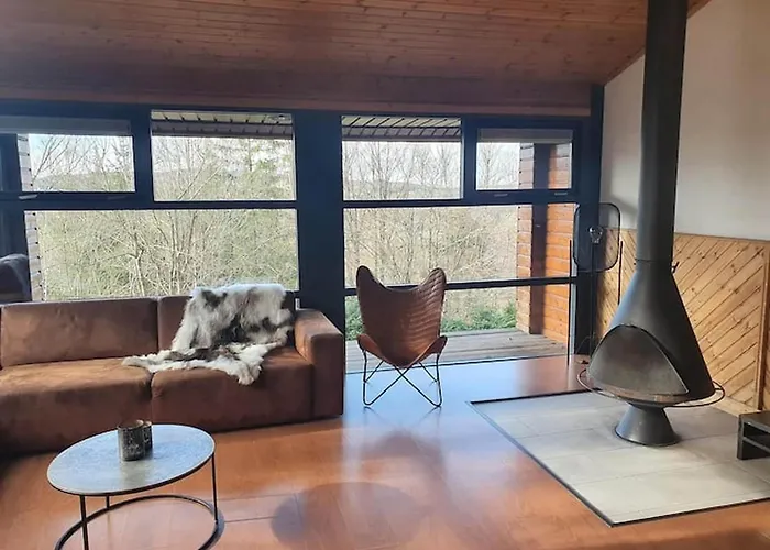 In Odeigne With Private Pool & Sauna