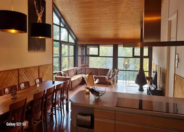 In Odeigne With Private Pool & Sauna *